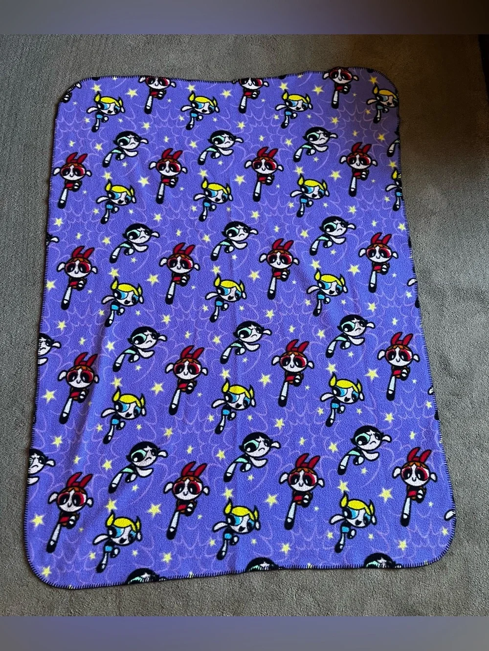 Vintage 2001 ‘The Powerpuff Girls’ Purple Character Print Blanket